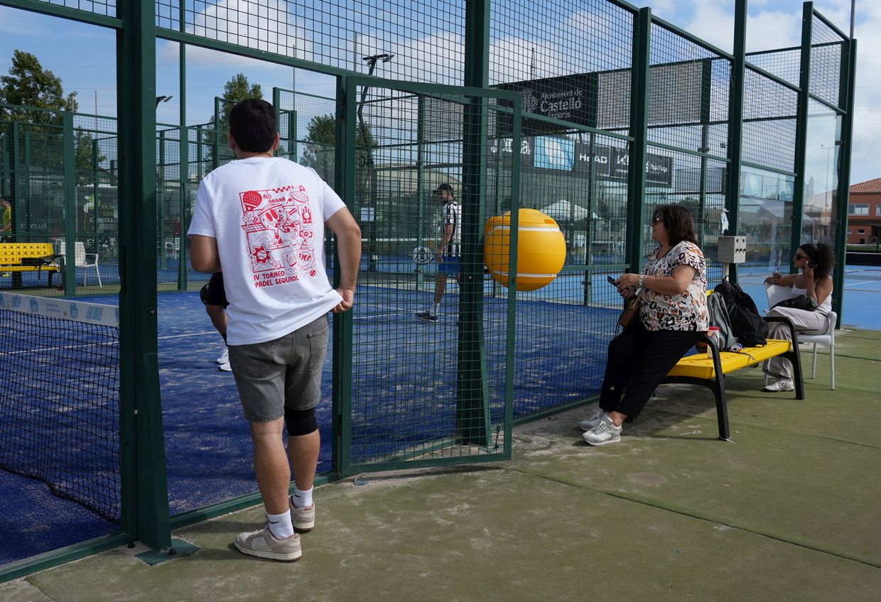 Alta participación en el IV Torneo de Pádel Solidario de la Gaiata Sequiol