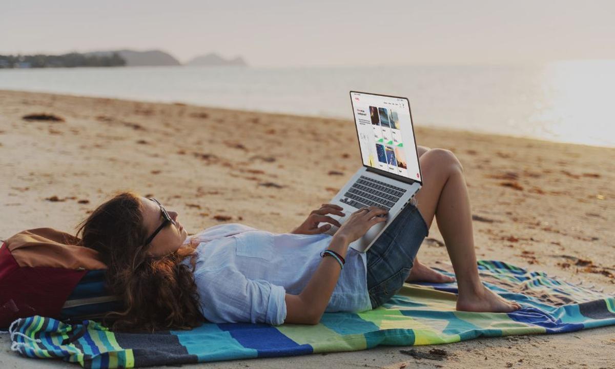 Reseñas y comparativa de Holafly vs. otras eSIM para viajar