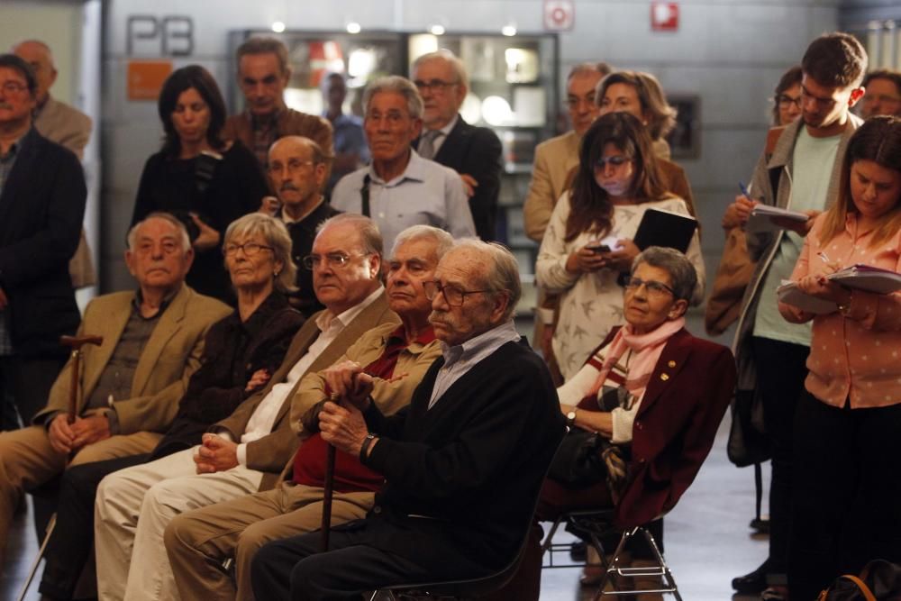 Entrega del premio Julio González a Andreu Alfaro