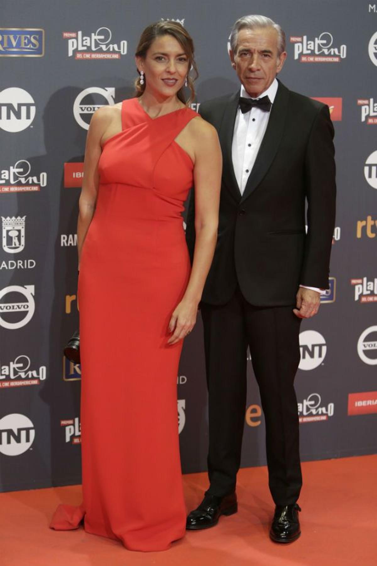 Irene Meritxel e Imanol Arias en los Premios Platino 2017