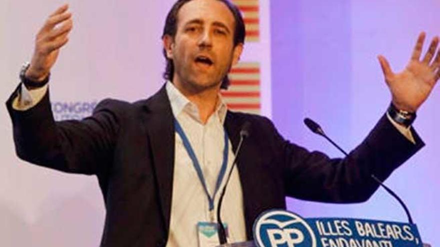 Bauzá arrastra a su PP hacia Vox