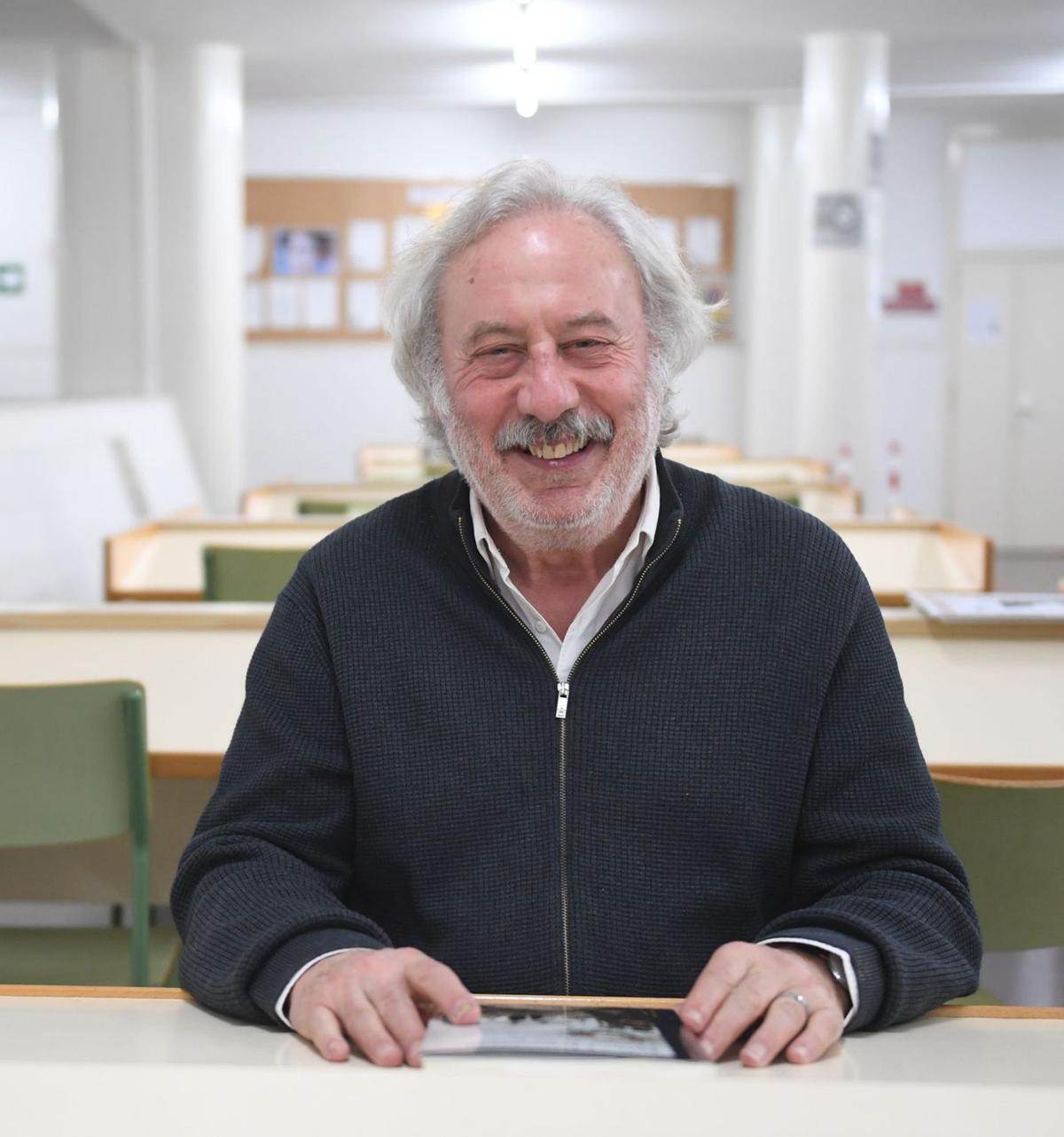 Julio Llamazares, este miércoles en la UNED de A Coruña. |