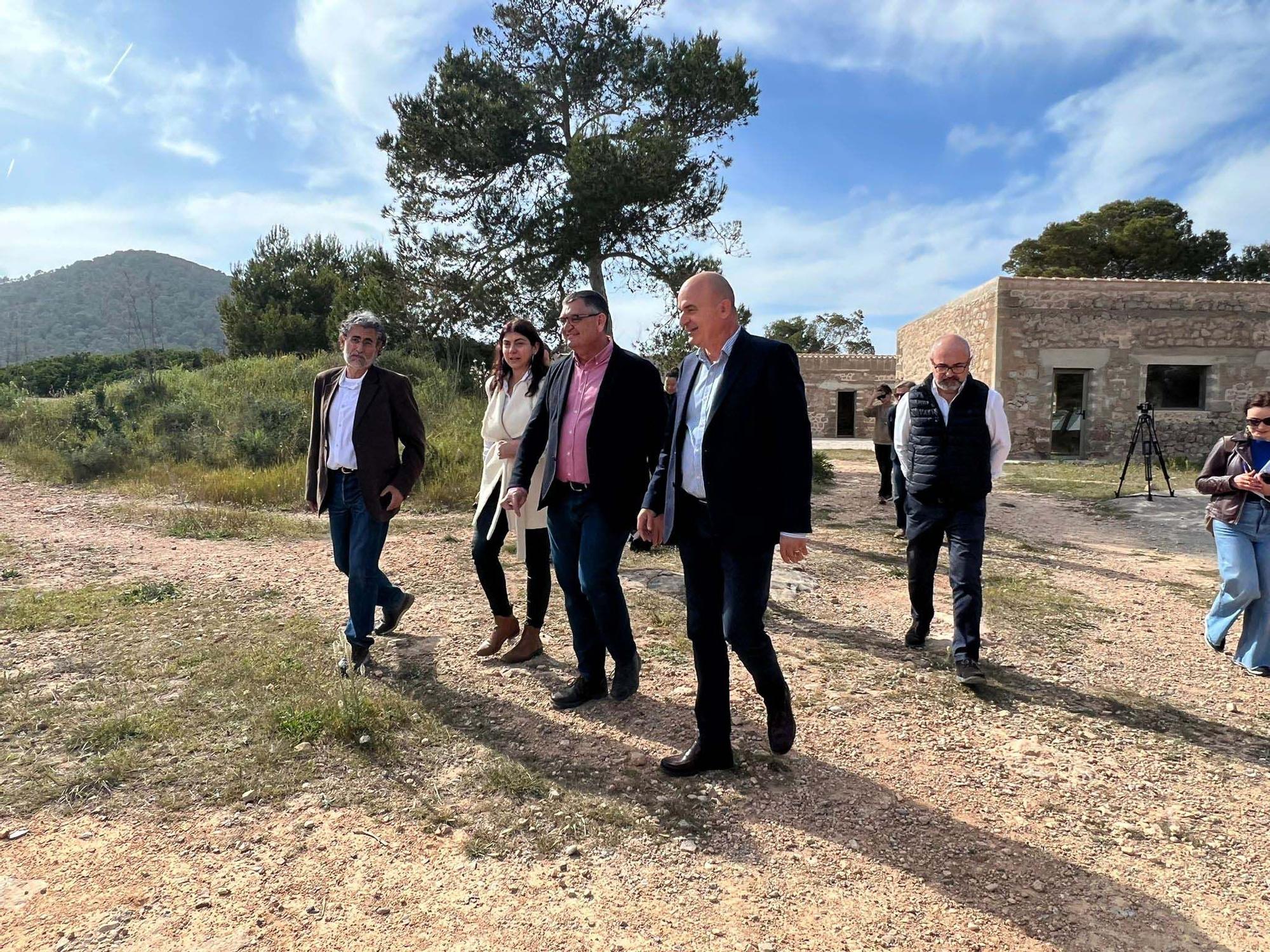 Galería de imágenes del proyecto en el yacimiento fenicio de sa Caleta de Ibiza