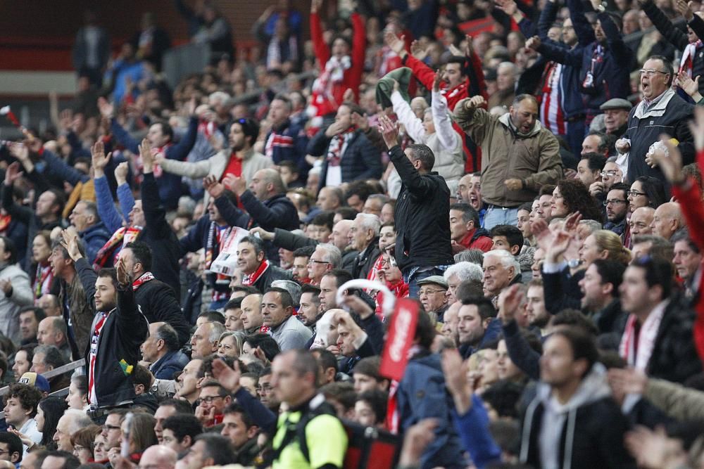 El partido entre el Sporting y el Málaga, en imágenes