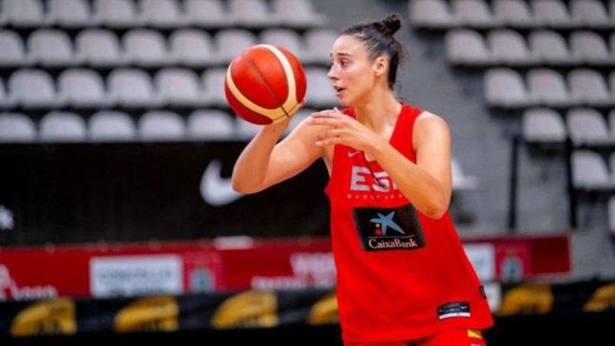 Raquel Carrera, con la selección española. | EP