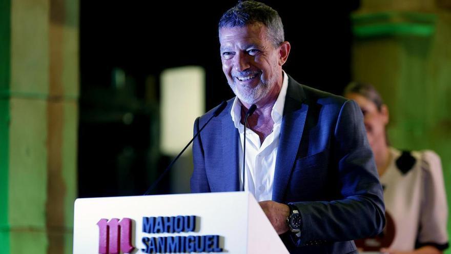 Antonio Banderas reivindica el teatro como "refugio para la verdad" ante el avance de la i ...