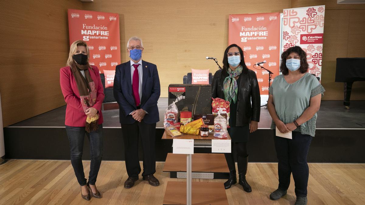 Fundación Mapfre Guanarteme ha presentado  la campaña solidaria "Una Navidad para todos"