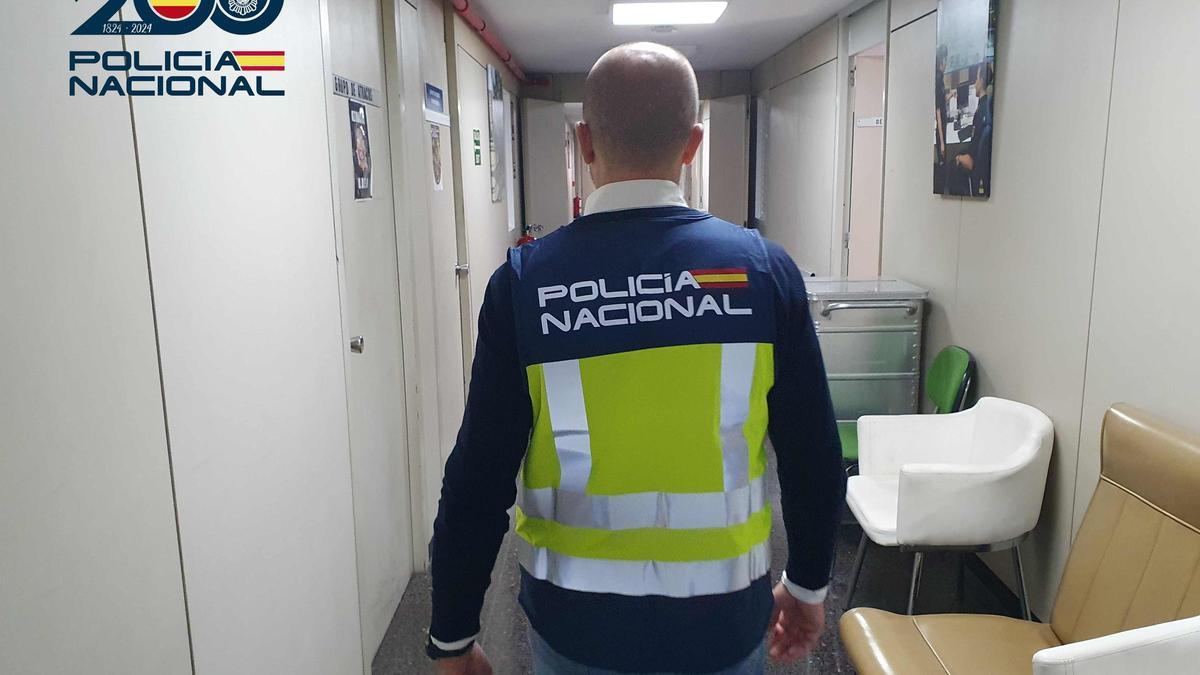 La Policía Nacional ha detenido al agresor.