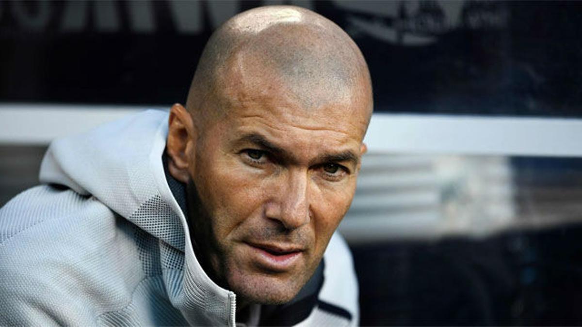 Zidane, sobre Bale: "De momento sigue con nosotros"
