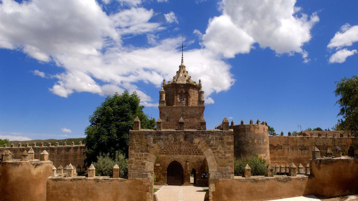 Monasterio de Veruela, un templo medieval a los pies del Moncayo que se convirtió en refugio de artistas románticos