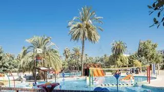 Abusa de una niña con discapacidad en una piscina de València
