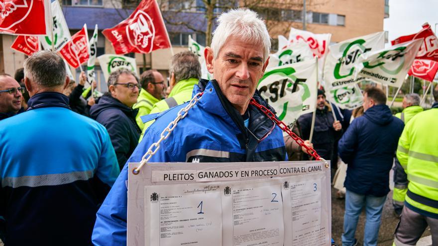 Trabajadores del Canal de Isabel II en Cáceres: «No estamos satisfechos con las negociaciones»