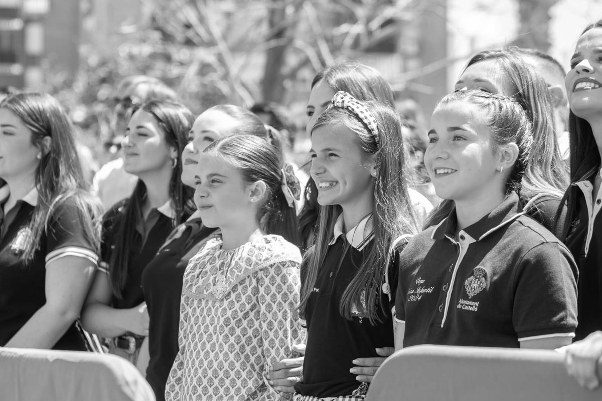 Primera mascletà de las nueva Bellea del Foc y sus damas Primera mascletà de las nueva Bellea del Foc y sus damas