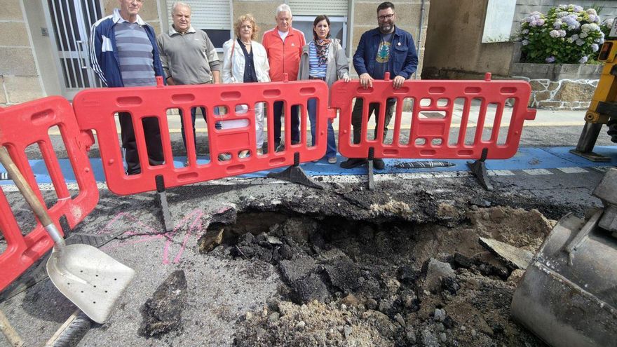 El Concello de Moaña detecta un socavón de 12 metros de largo bajo el vial de O Con