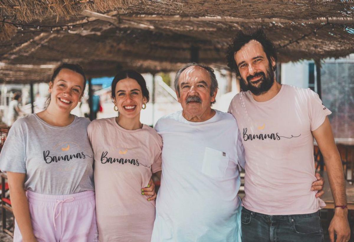 Das Bananas-Team: Xisco Castelló, seine beiden Halbschwestern und Vater Tolo.