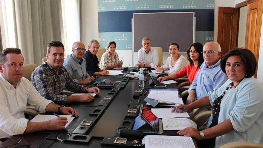 El Ayuntamiento decide finalmente no subir la tarifa del agua potable