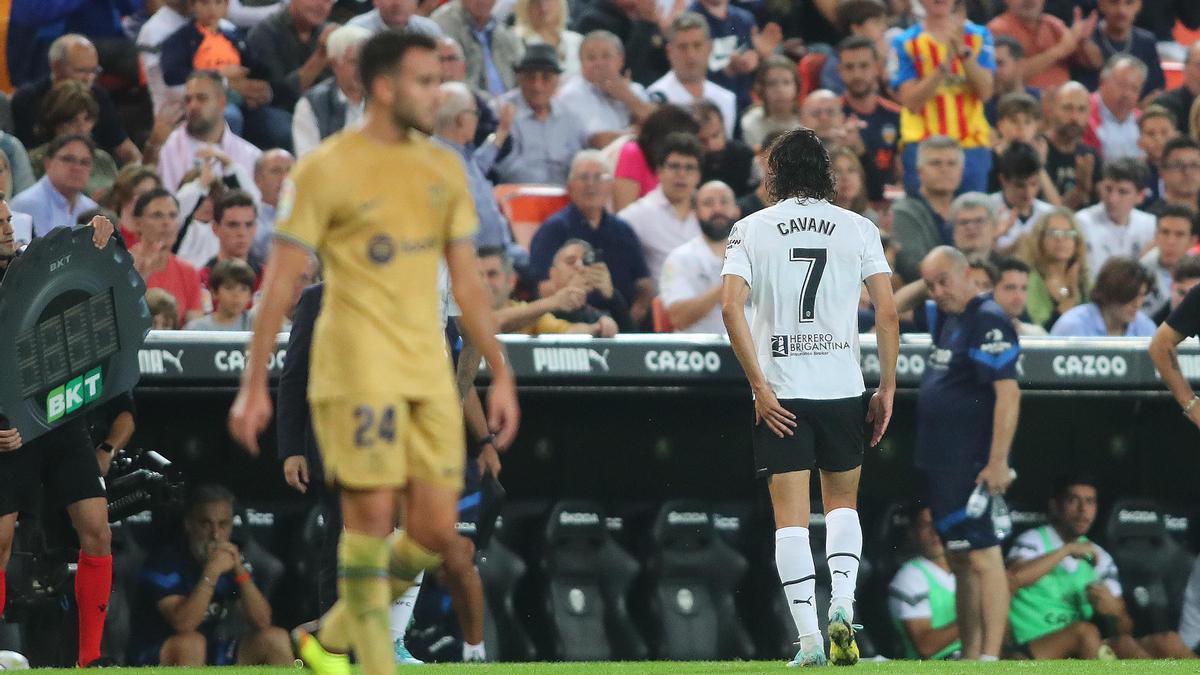 Cavani, lesionado ante el Barça