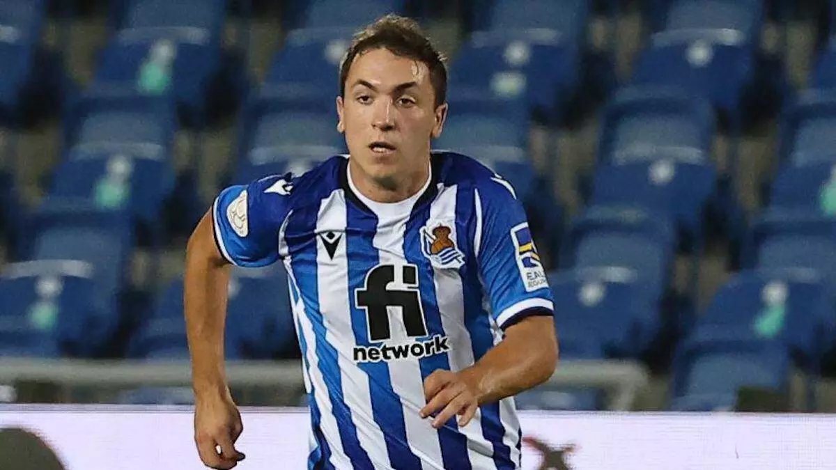 Olasagasti firma por el Levante UD hasta 2028