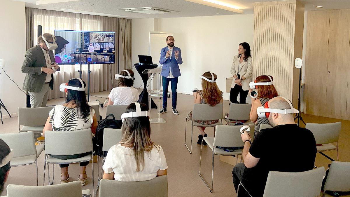 La presentación del primer hotel en el Metaverso tuvo lugar en el Hotel Riu de Plaza de España de Madrid.