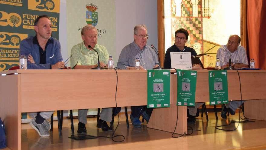 Jesús Losada, José Ramos, Joan Gomper, Boris Rozas y Feliciano Ferrero ayer en el acto de Tábara .