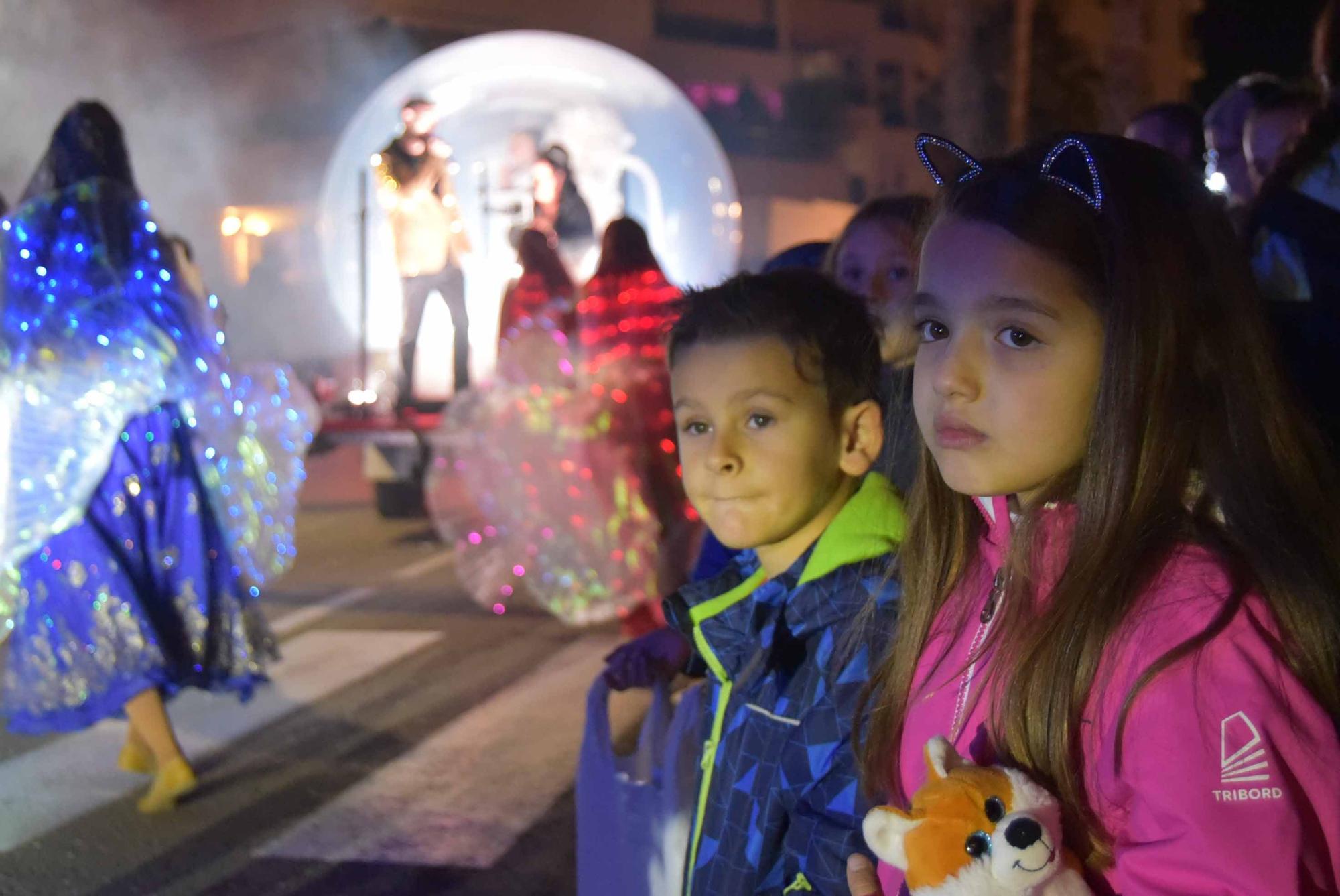 Mira aquí la galería de fotos completa de los Reyes Magos en Santa Eulària