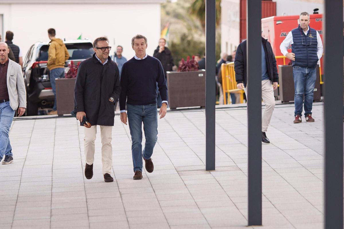 FOTOGALERÍA | El acto de Feijóo y Guardiola en Lobón, en imágenes