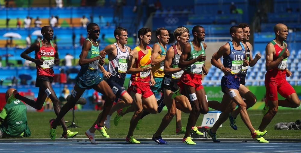 David Bustos pasa a semifinales de 1.500