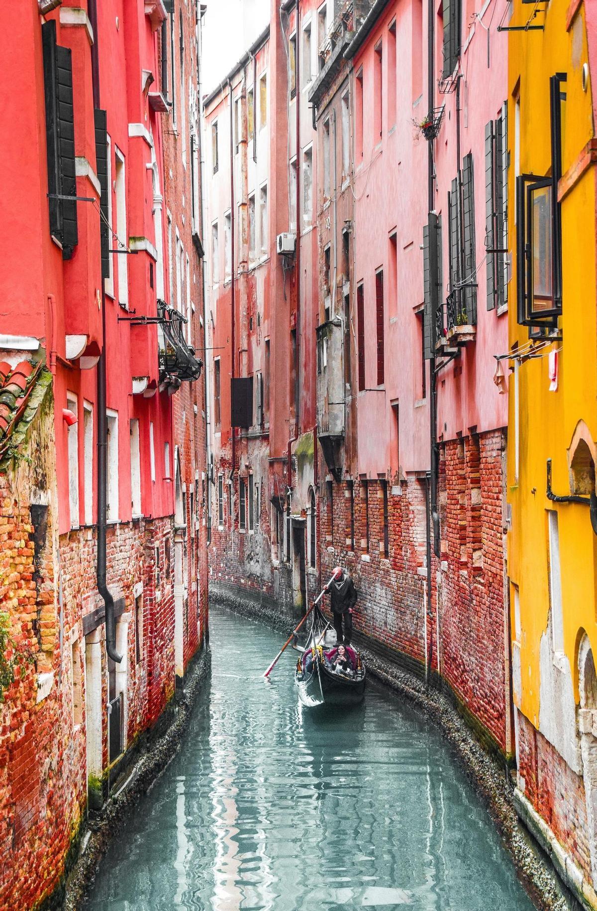 Las coloridas fachadas de Venecia