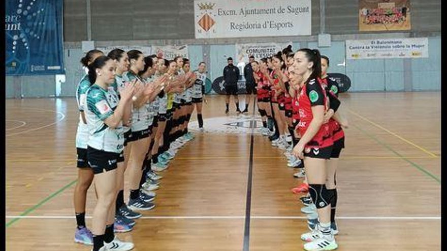 El Atticgo Elche se lleva el  derbi Teika ante el Morvedre
