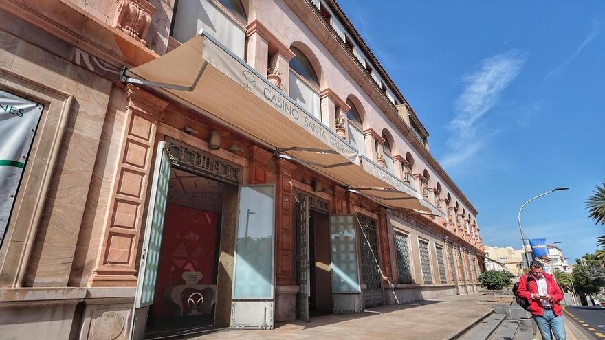 Tenerife prioriza la venta de sus tres casinos públicos pese a su rentabilidad