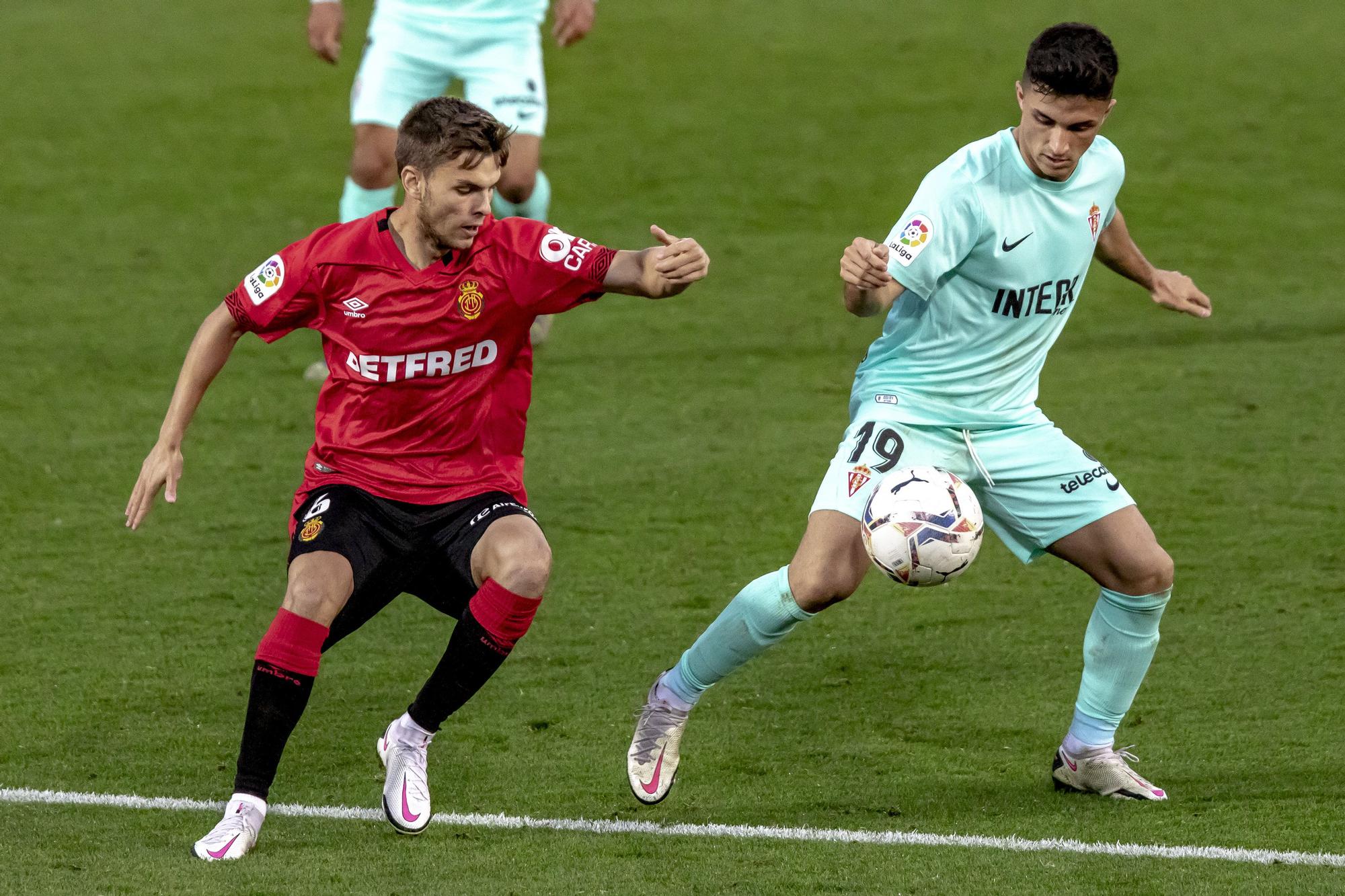 El Mallorca da por bueno el empate frente al Sporting