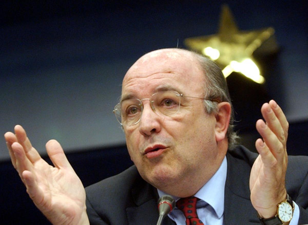 Joaquín Almunia. Joaquín Almunia.