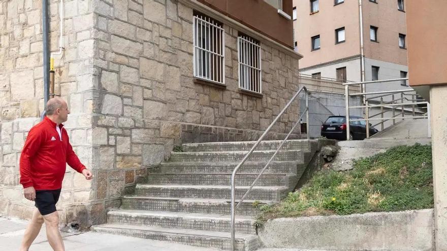 Mejoras de accesibilidad en A Coruña: nueva rampa entre la ronda de Outeiro y la plaza Berta Tapia