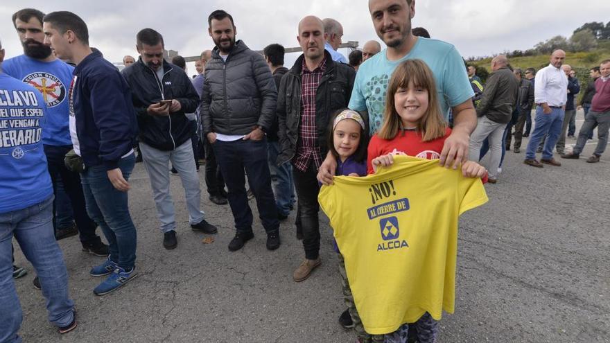 &quot;Si Alcoa se va, que mantenga la fábrica abierta&quot;