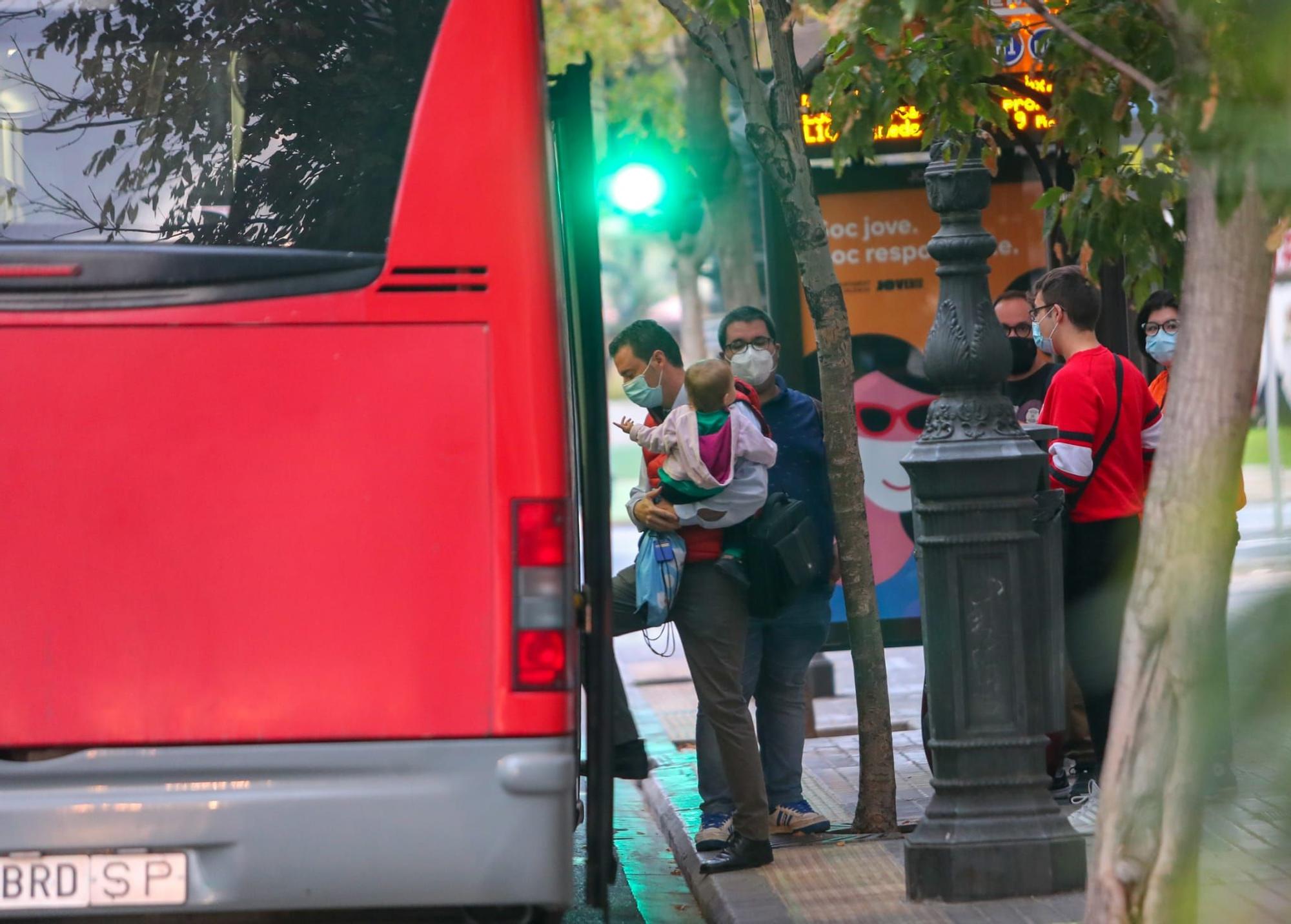 Los paros de la EMT continúan tras cerrarse sin acuerdo la reunión entre trabajadores y empresa