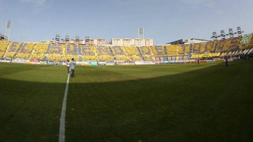 Luis Quintana hace rugir al Estadio de Gran Canaria.