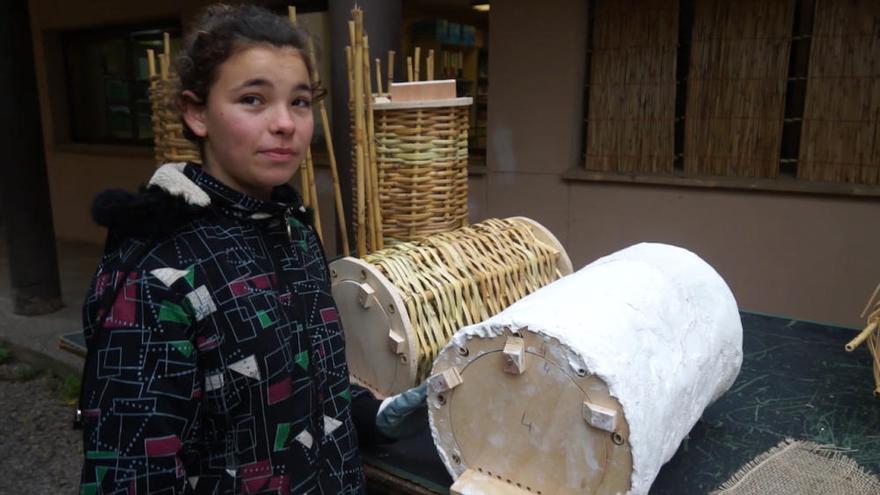 Estudiantes del IES Puig de sa Font de Son Servera elaboran colmenas para la Serra de Tramuntana