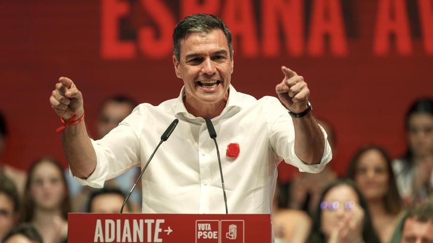 Sánchez se vuelca con Besteiro en las gallegas y deja las vascas en segundo plano