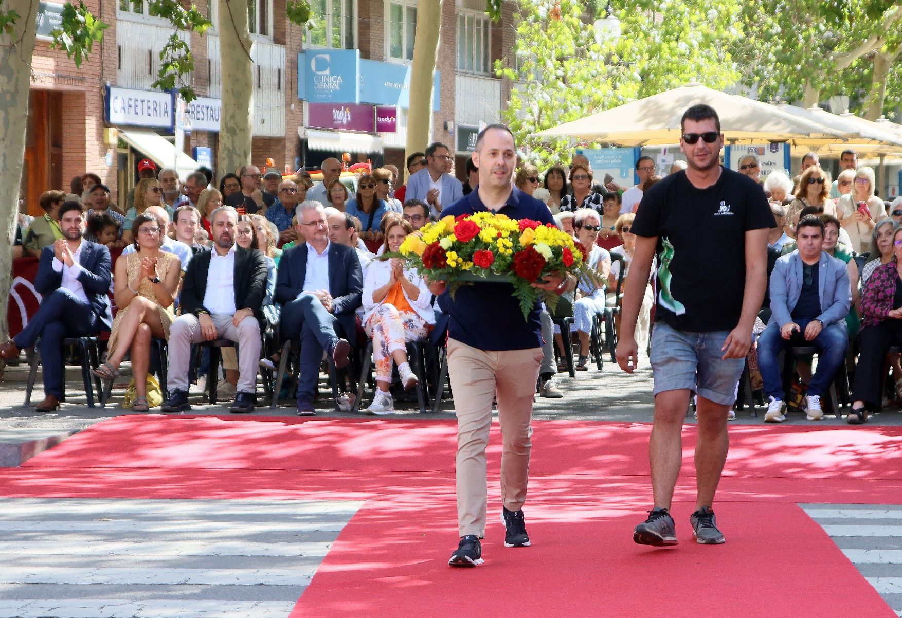 Així ha estat l'acte institucional per la Diada a Manresa