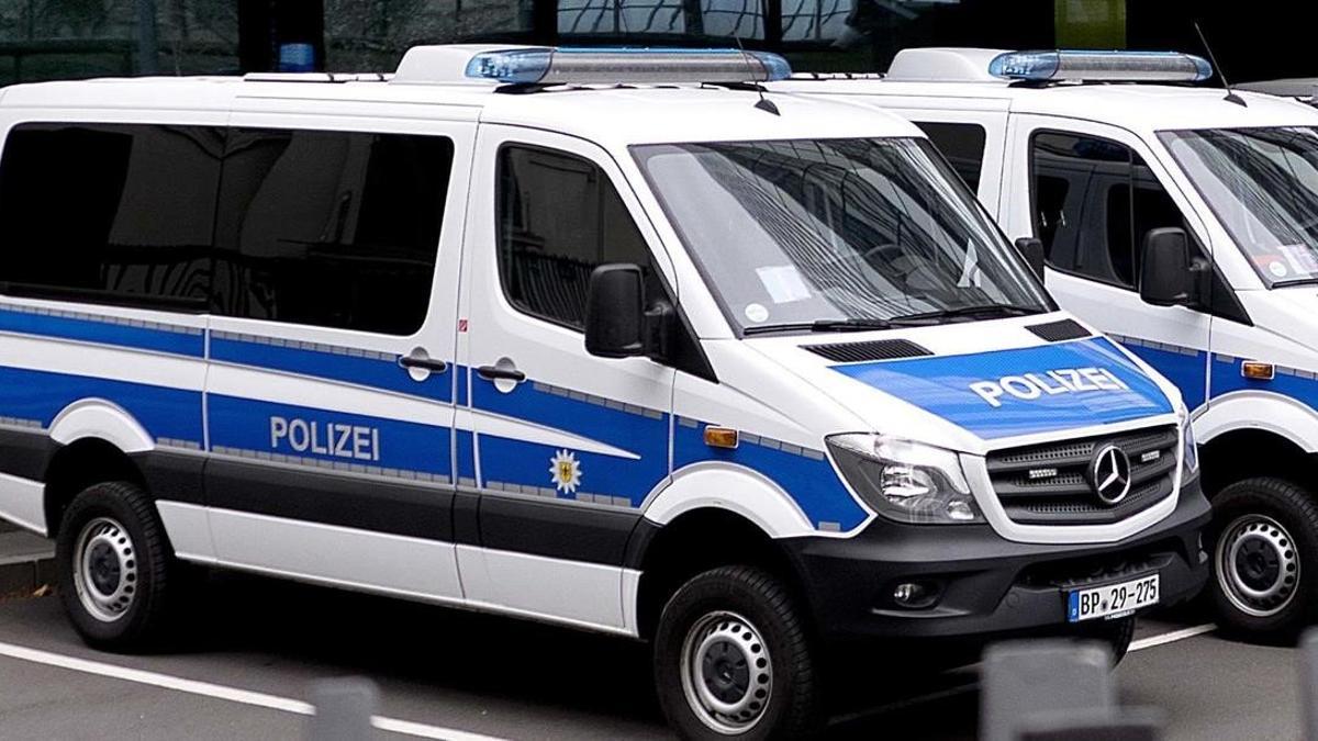 Vehículos de la policía alemana.