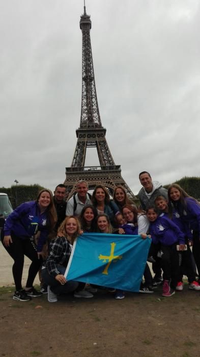 La Academia de Danza Lía triunfa en París