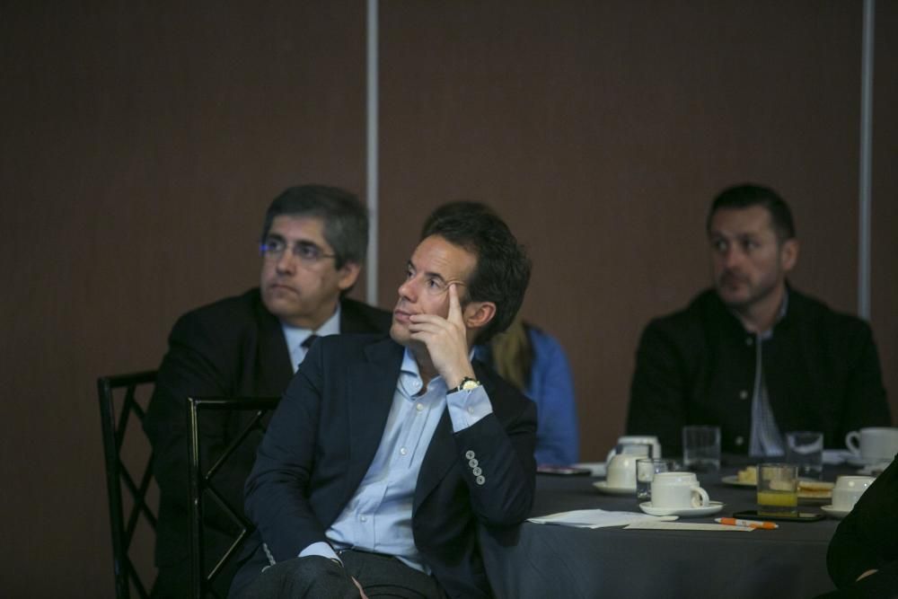 Albert Rivera participa en un desayuno informativo en Asturias