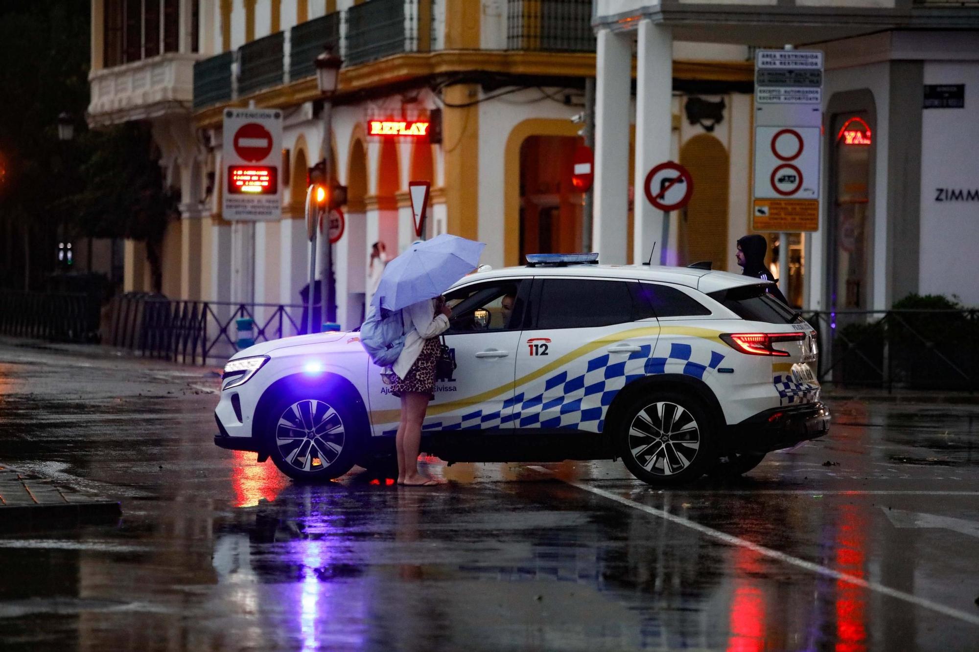 Las imágenes de la dana 'Alice' en la tarde del sábado en Ibiza
