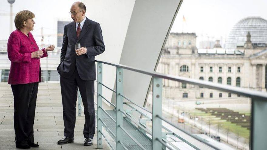 Letta se reúne hoy con Hollande en París, segunda etapa de su gira europea