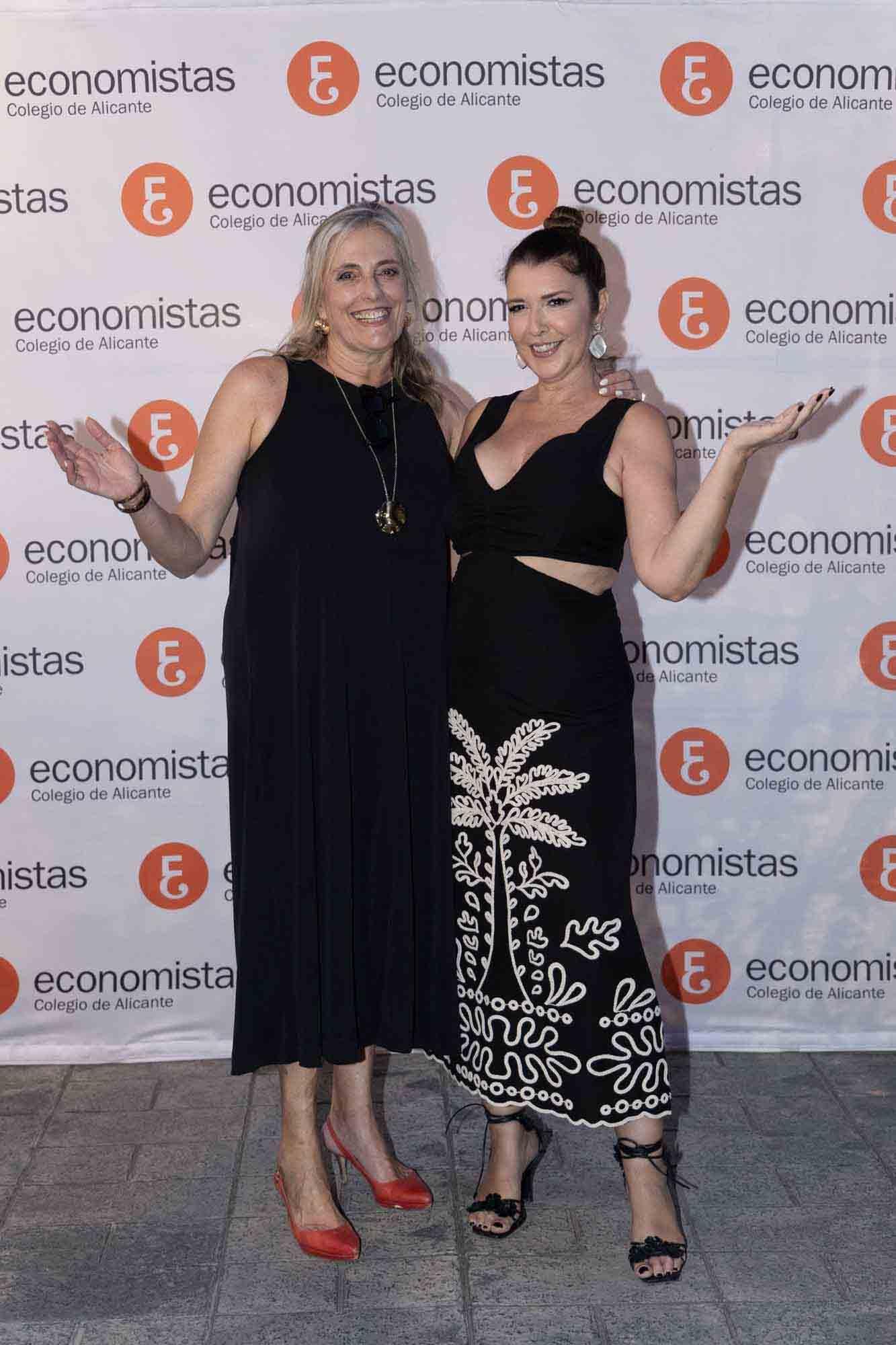 El Colegio de Economistas de Alicante celebra su cena anual en honor a su patrón