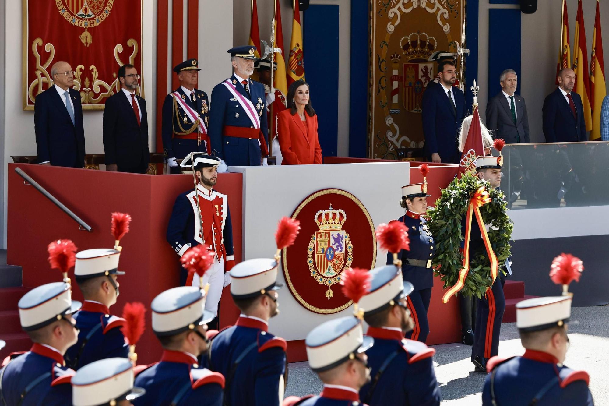 EN IMÁGENES: Así fue el multitudinario desfile en Oviedo por el Día de las Fuerzas Armadas