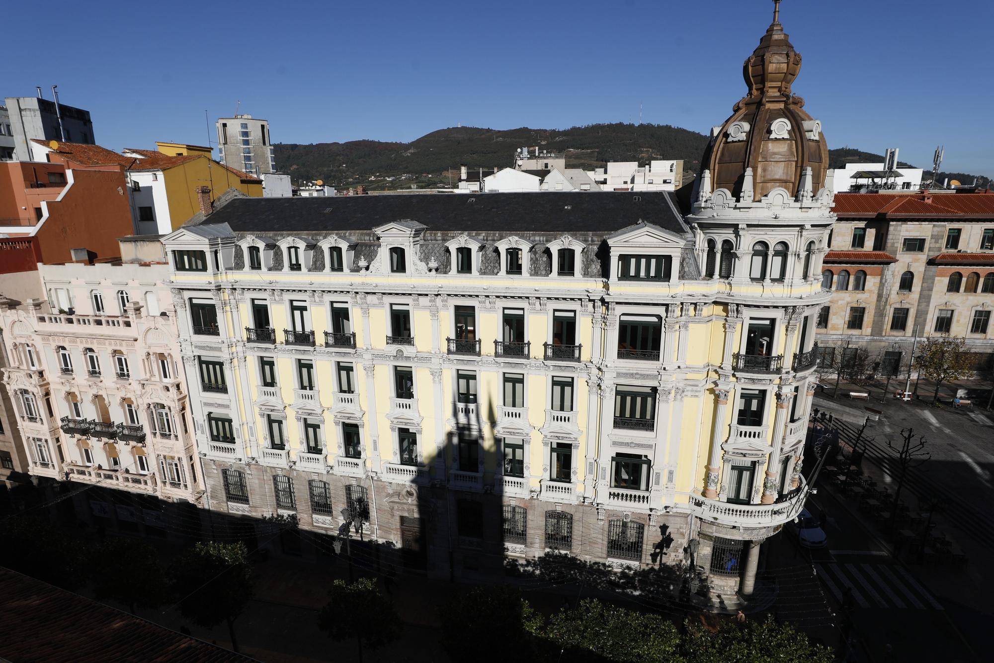 EN IMÁGENES: Los tesoros de la Universidad de Oviedo salen a la luz