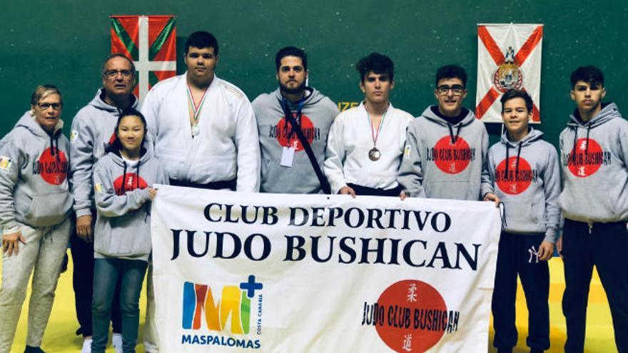 Dos medallas para  el Bushican en  la Copa de España