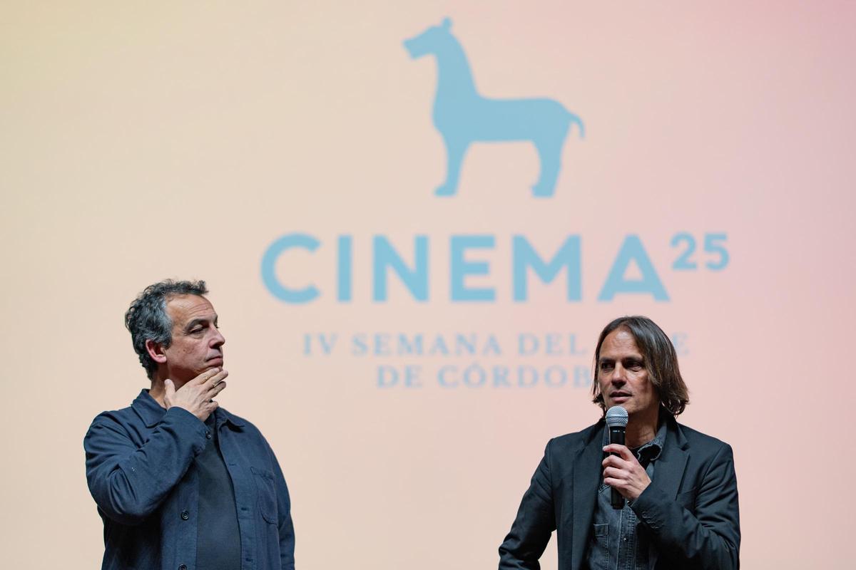 Rafael Cobos y Daniel Pérez en la presentación de Golpes en Cinema25.