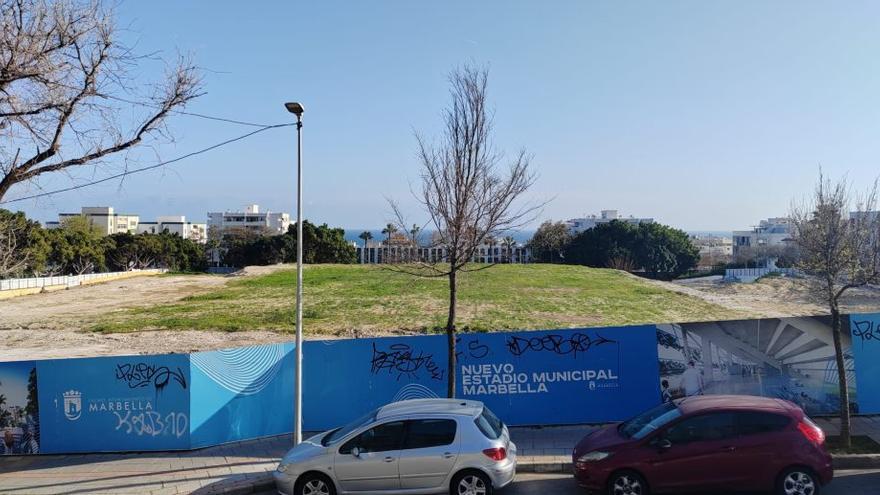 IU pide en Marbella información ante el bloqueo de las obras del estadio de fútbol